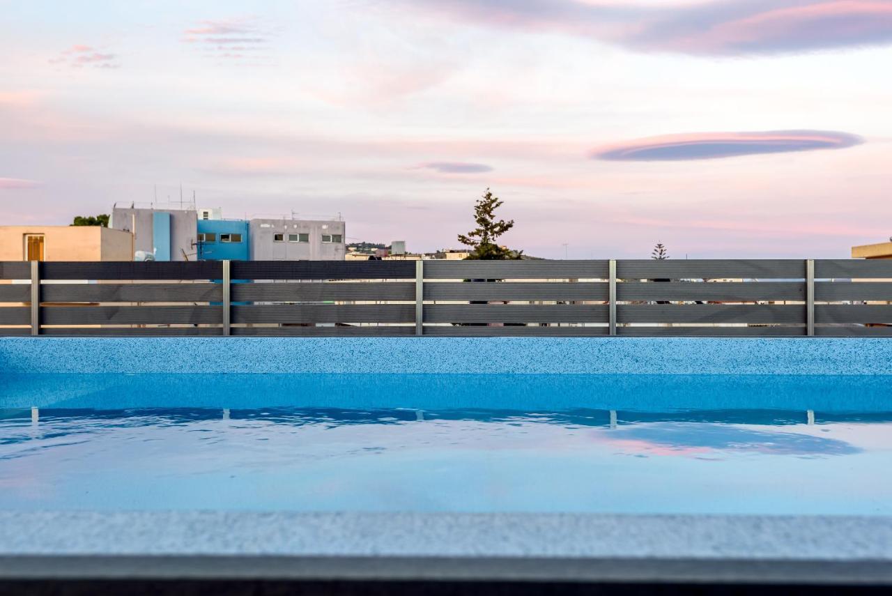Luxury Villa In City Center With Rooftop Swimming Pool La Canea Esterno foto