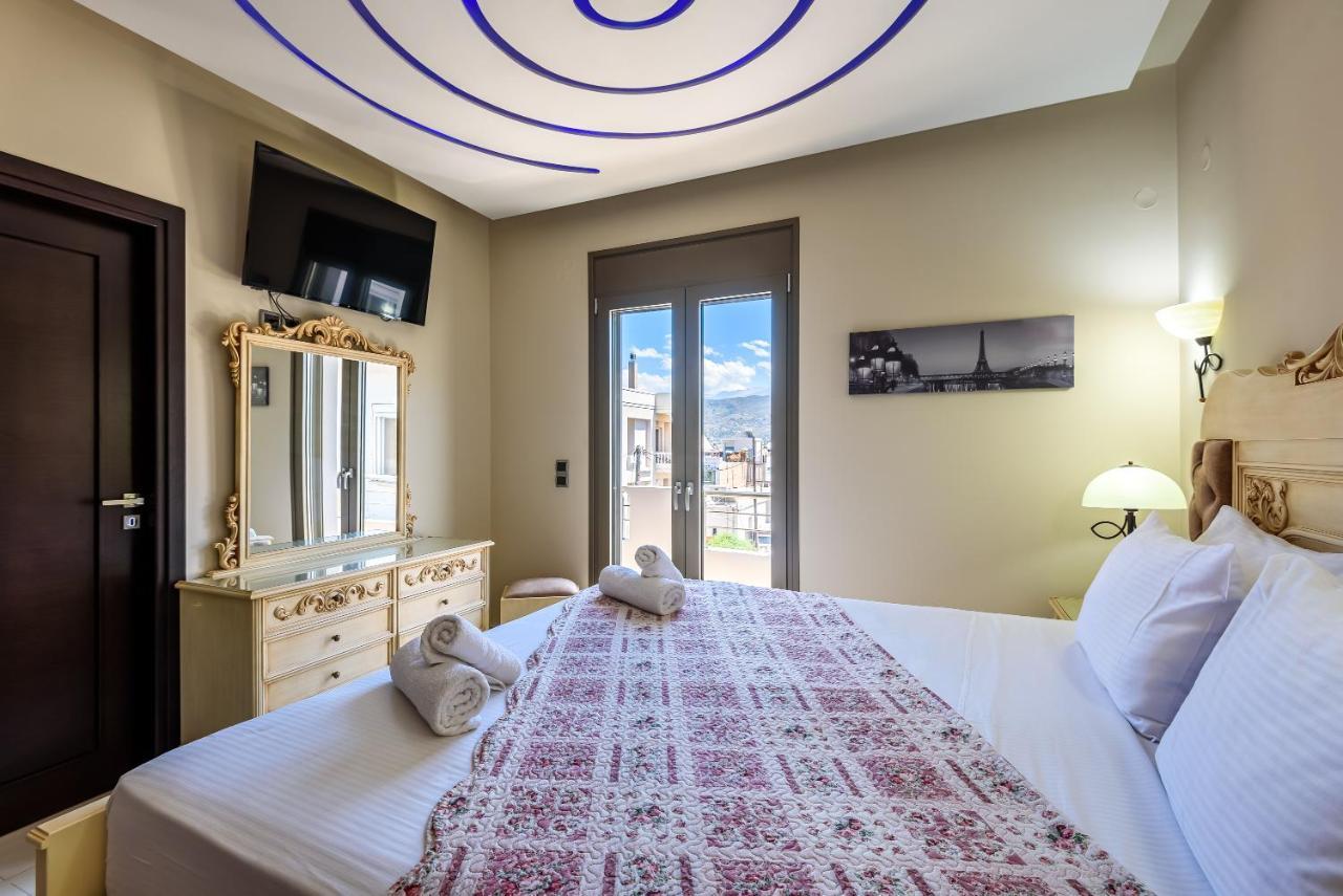 Luxury Villa In City Center With Rooftop Swimming Pool La Canea Esterno foto