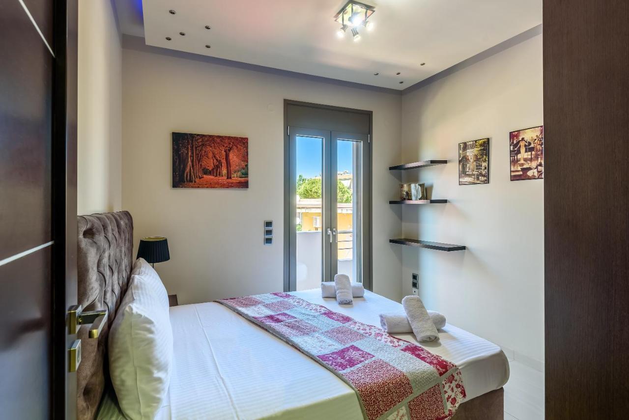 Luxury Villa In City Center With Rooftop Swimming Pool La Canea Esterno foto